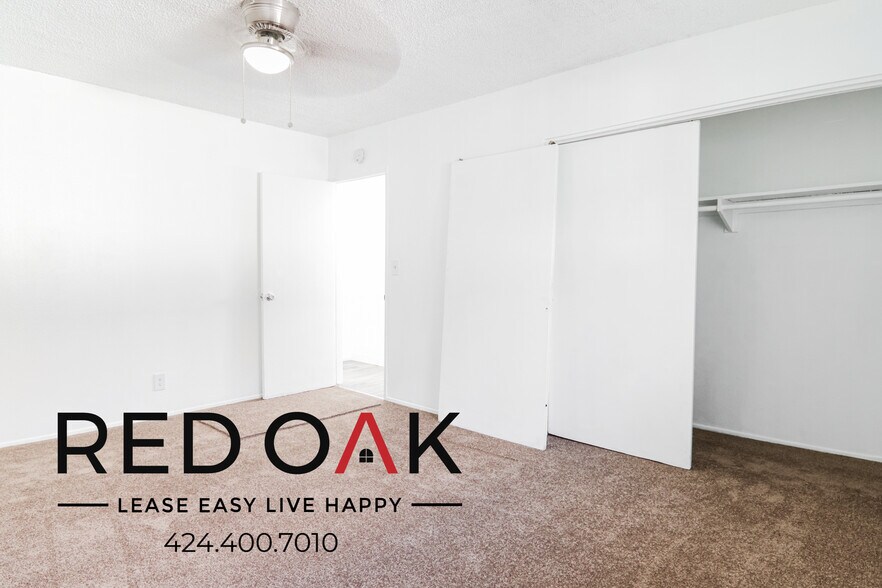 Building Photo - 2505 W 6th St