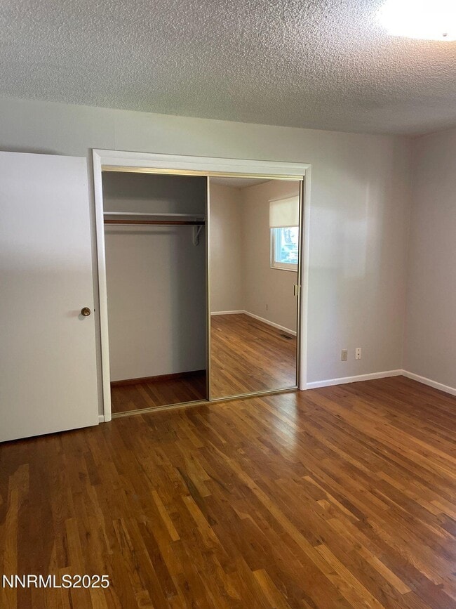 Building Photo - 4600 Azalea Dr