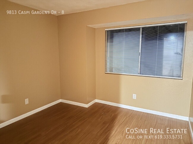 Building Photo - 9813 Caspi Gardens Dr