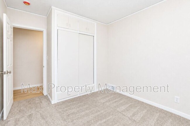Building Photo - 6306 Sherrick Ave
