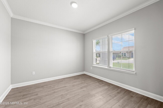 Building Photo - 60 Alagon Wy