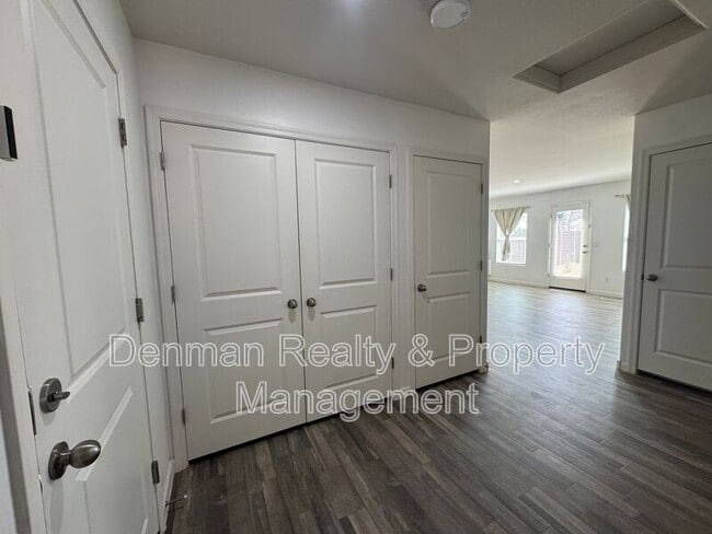 Building Photo - 227 W Douglas Ave