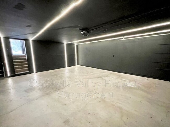 Building Photo - 45414 Driftwood Dr