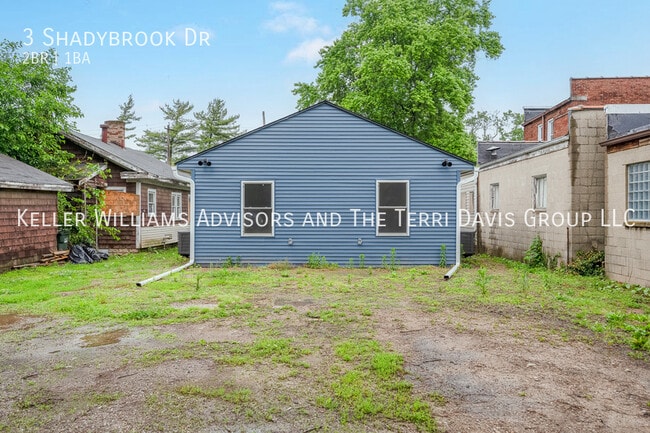 Building Photo - 3 Shadybrook Dr
