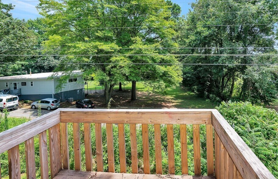 Building Photo - 1424 Ascent Trl NW