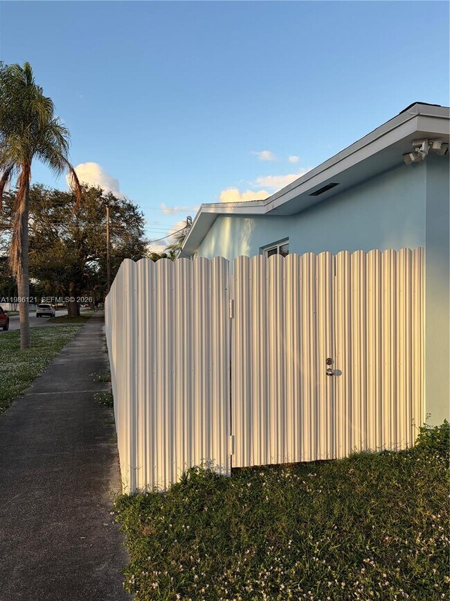 Building Photo - 4531 Jackson St