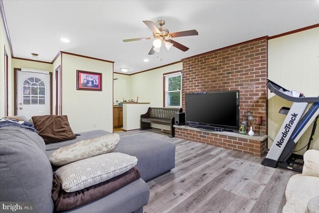 Building Photo - 2117 Chantilla Rd