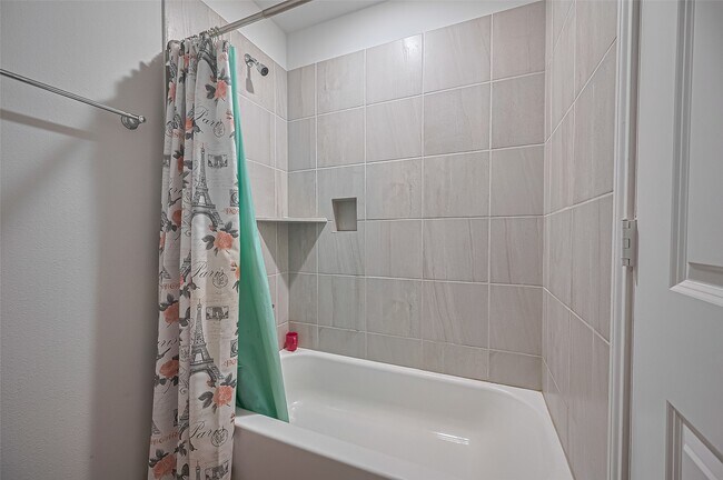 Building Photo - 9011 Bright Harbor Dr