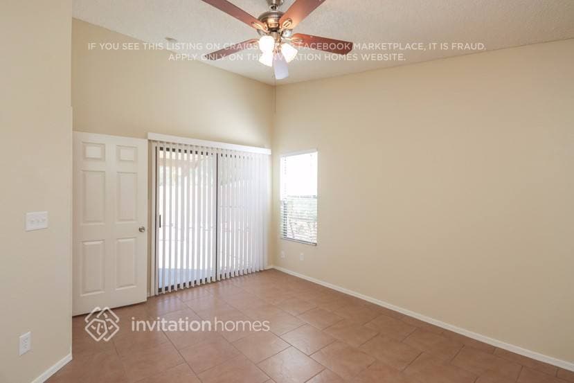 Building Photo - 19843 N 46th Ave