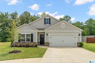 Building Photo - 5700 Post Oak Trl