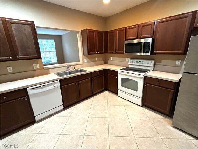 Building Photo - 3960 Cherrybrook Loop