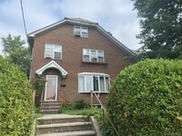 Building Photo - 45 Davis Ave