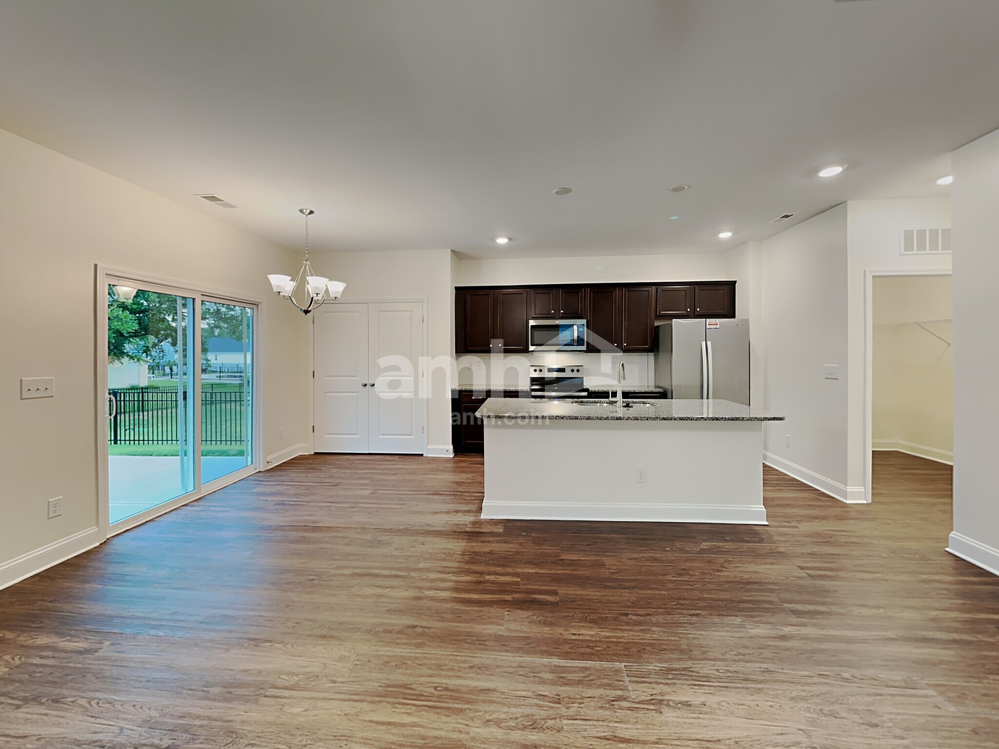 Building Photo - 1005 Bethany Dallas Dr