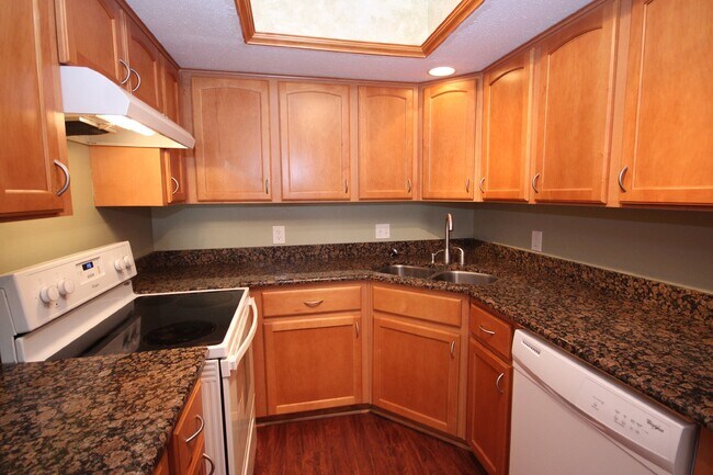 Building Photo - Northeast Pensacola 2BR Home Near I-10 & Pensacola Bay with Loft, Granite Kitchen, Attached Garag...