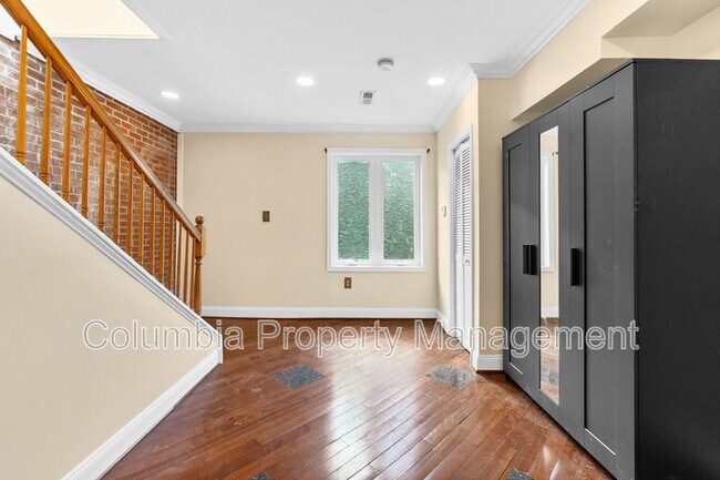 Building Photo - 1426 5th St NW