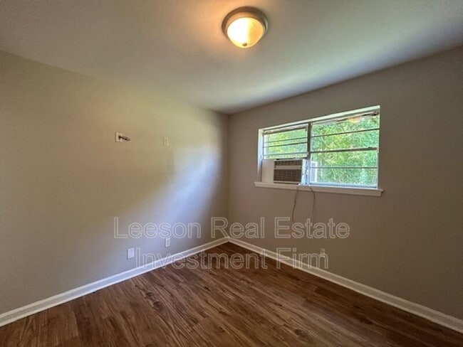 Building Photo - 1409 N Gibson Cir