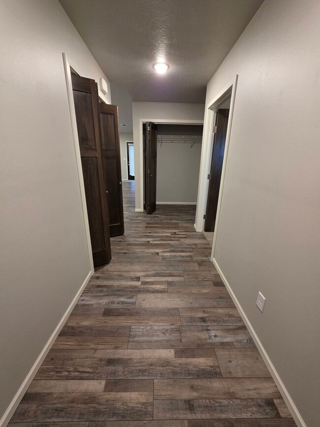 Building Photo - 2050 Quail St