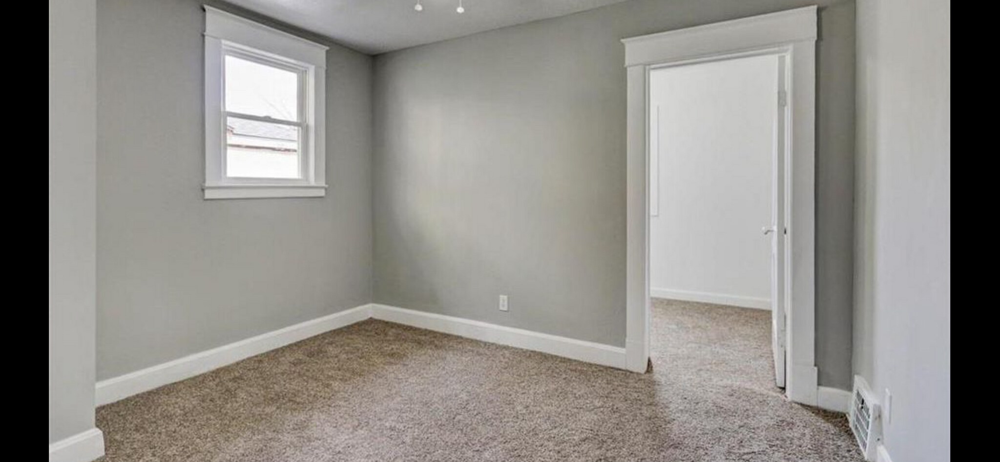 Building Photo - 2629 Campbell St