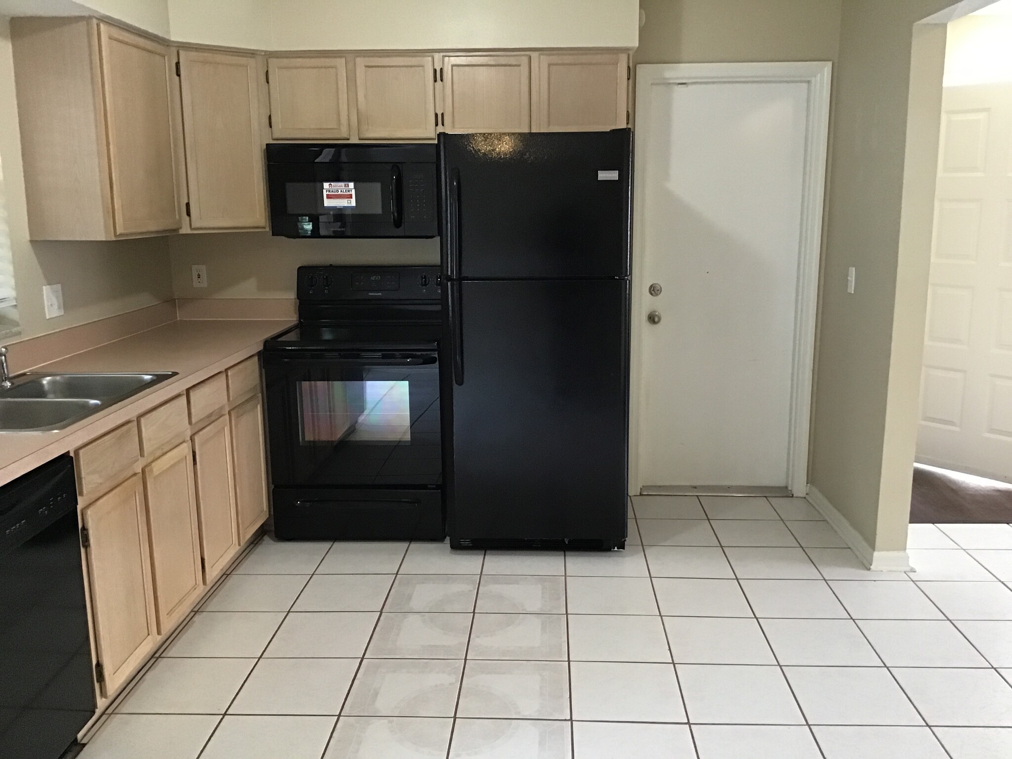 Building Photo - 1133 Olympic Ct