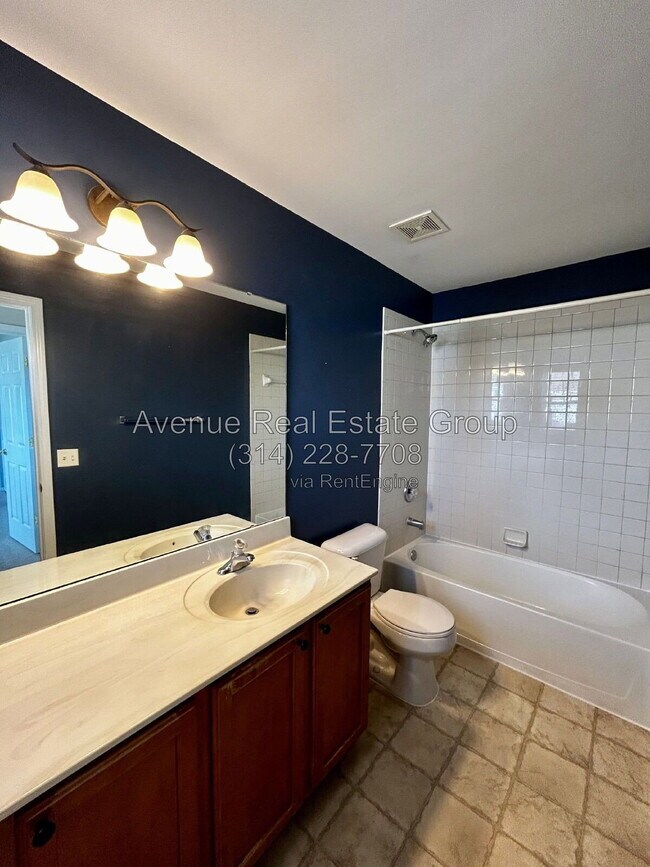 Building Photo - 203 Hawksbury Pl