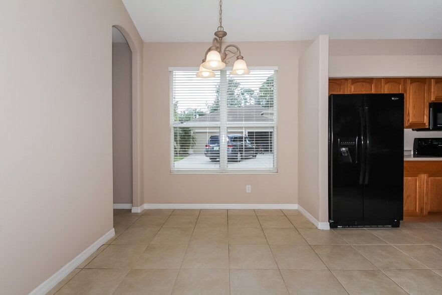 Building Photo - 1792 Old Summerwood Blvd