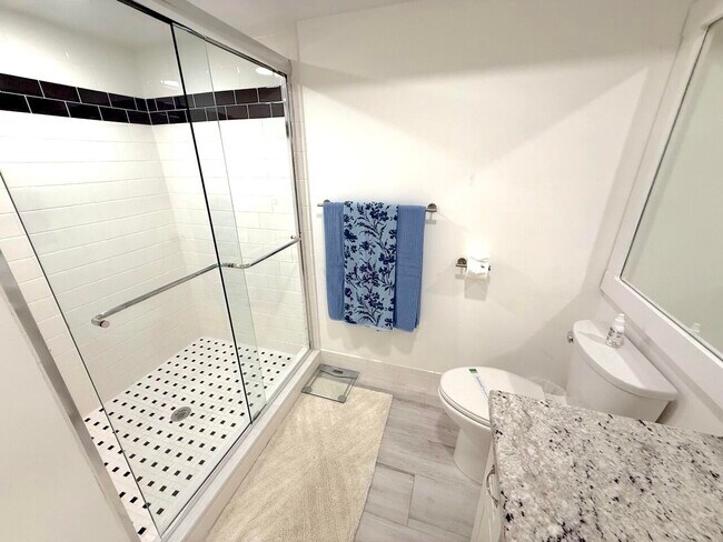 Building Photo - 616 Brackenwood Cove