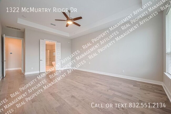 Building Photo - 1322 McMurtry Ridge Dr