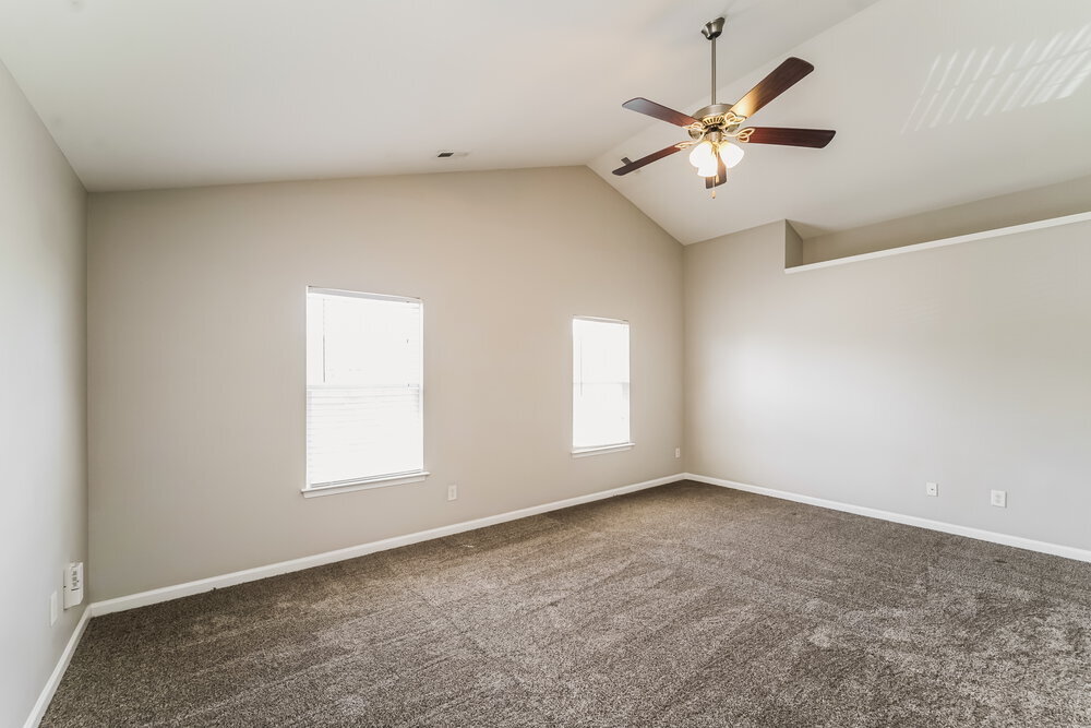 Building Photo - 620 Wrayhill Dr