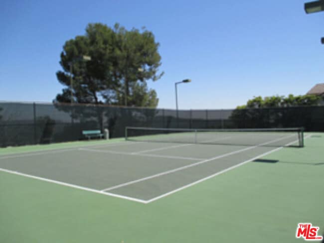 Building Photo - 2606 Claray Dr