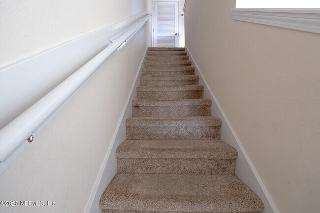 Building Photo - 513 Spanish Oaks Way