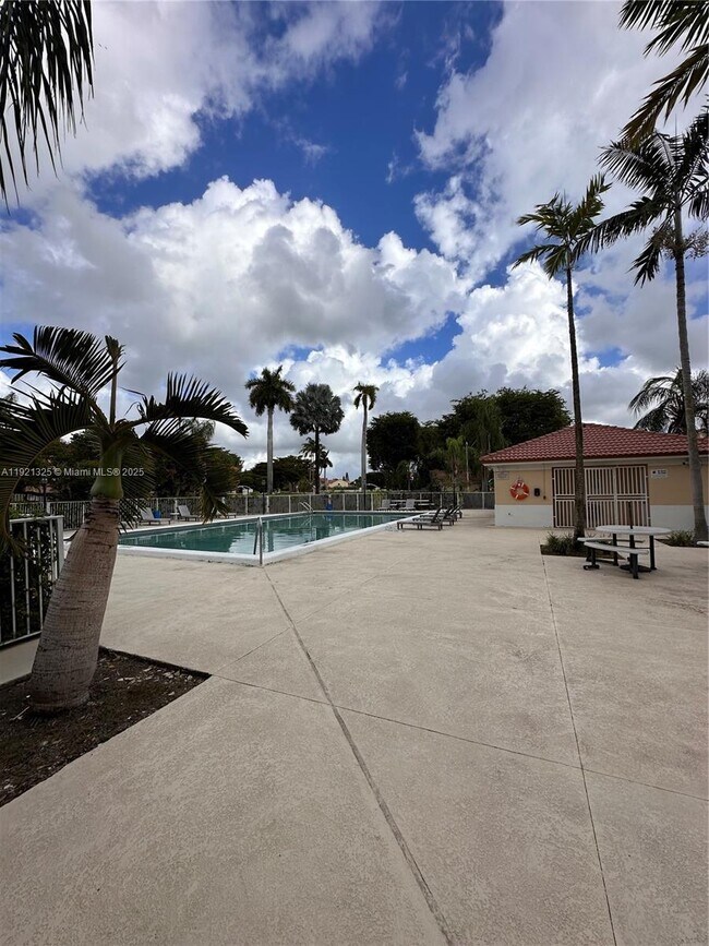 Building Photo - 15368 SW 111th St