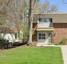 Building Photo - 509 Longshore Dr