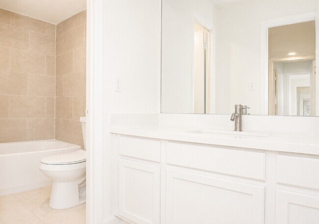 Building Photo - 11118 High Star Dr