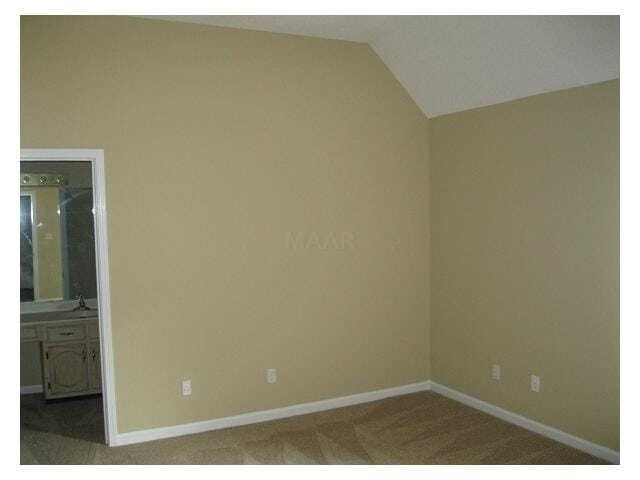 Building Photo - 9274 Charly Hill Ln