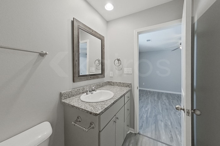 Building Photo - 1918 Perry St