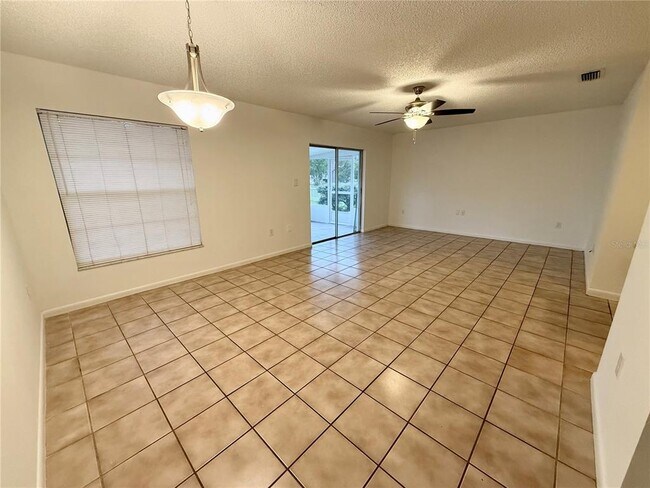 Building Photo - 34 Cedar Dr