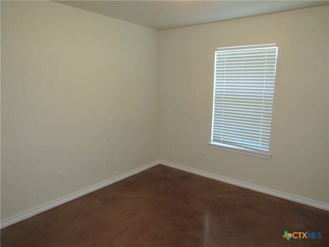 Building Photo - 2906 Starlight Dr