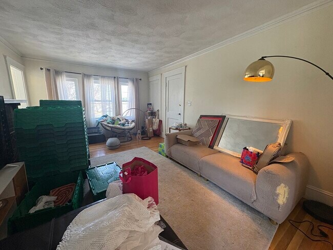 Building Photo - 11 Channing Rd