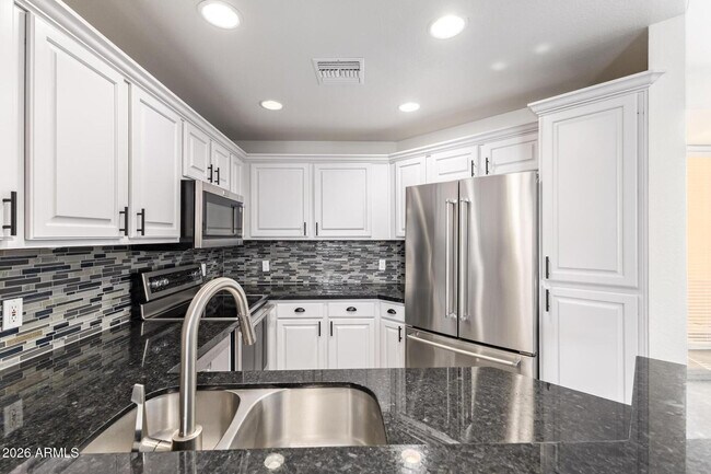 Building Photo - 7887 N 16th St