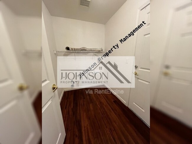 Building Photo - 4212 Mulberry Ct