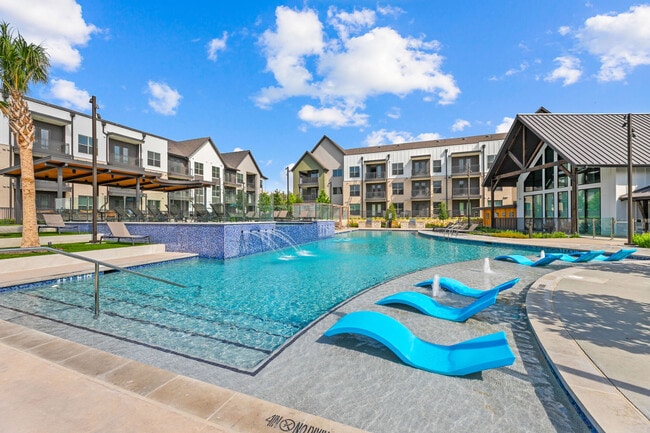 Building Photo - Park at Westover Hills