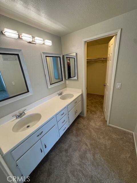 Building Photo - 1055 S St Tropez Ave