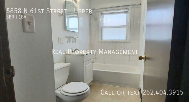 Building Photo - 5858 N 61st St