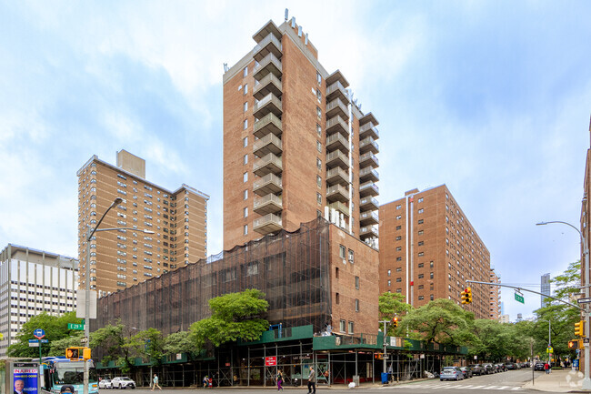 Building Photo - Henry Phipps Plaza