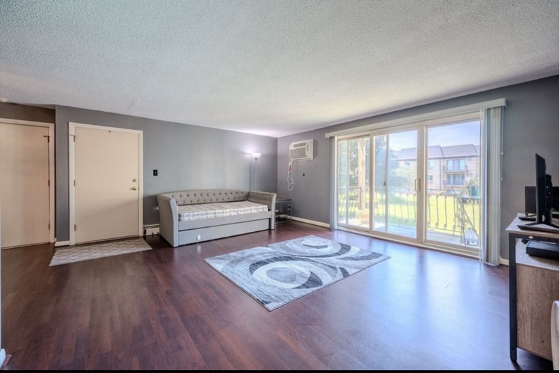 Building Photo - 341 Pawtucket Blvd