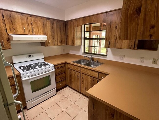 Building Photo - 4730 NW 36th Pl