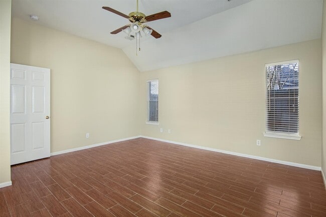 Building Photo - 21610 Emerald Ridge Cir