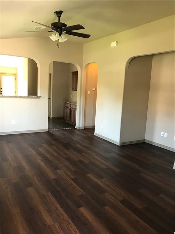 Building Photo - 12001 Broten St