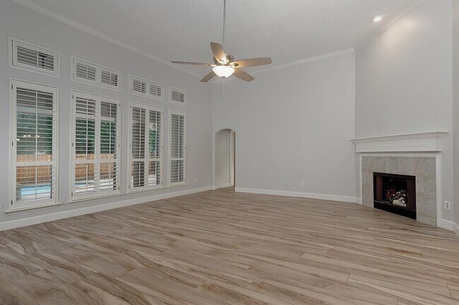 Building Photo - 203 S Brooksedge Cir