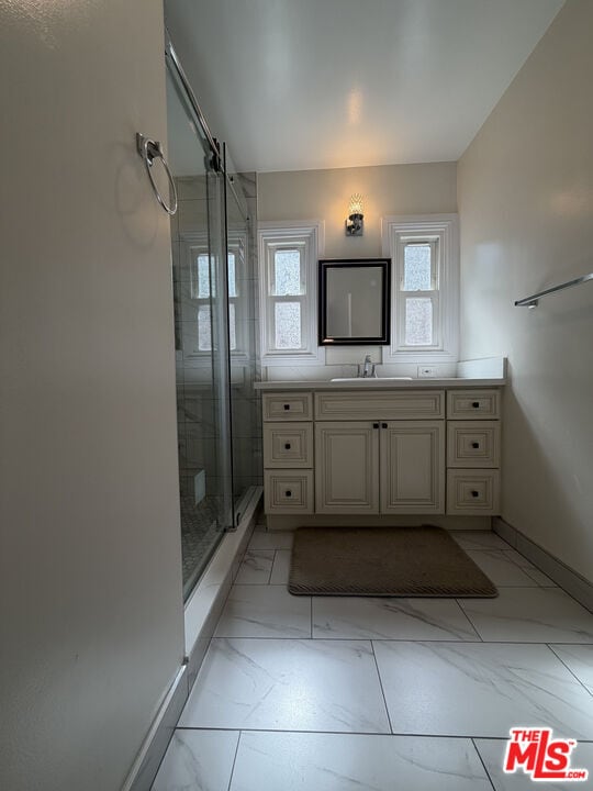 Building Photo - 6223 Enfield Ave